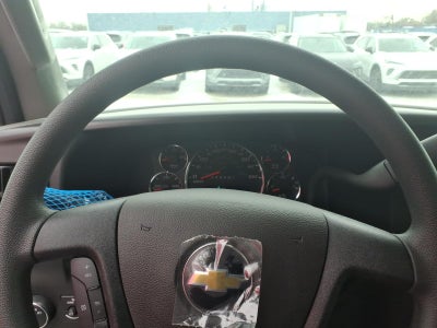 2026 Chevrolet Express Cutaway 3500 1WT