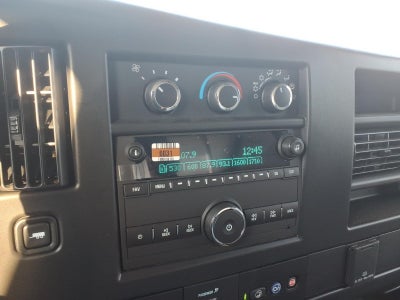 2026 Chevrolet Express Cutaway 3500 1WT