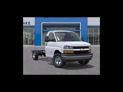 2026 Chevrolet Express Cutaway 3500 1WT