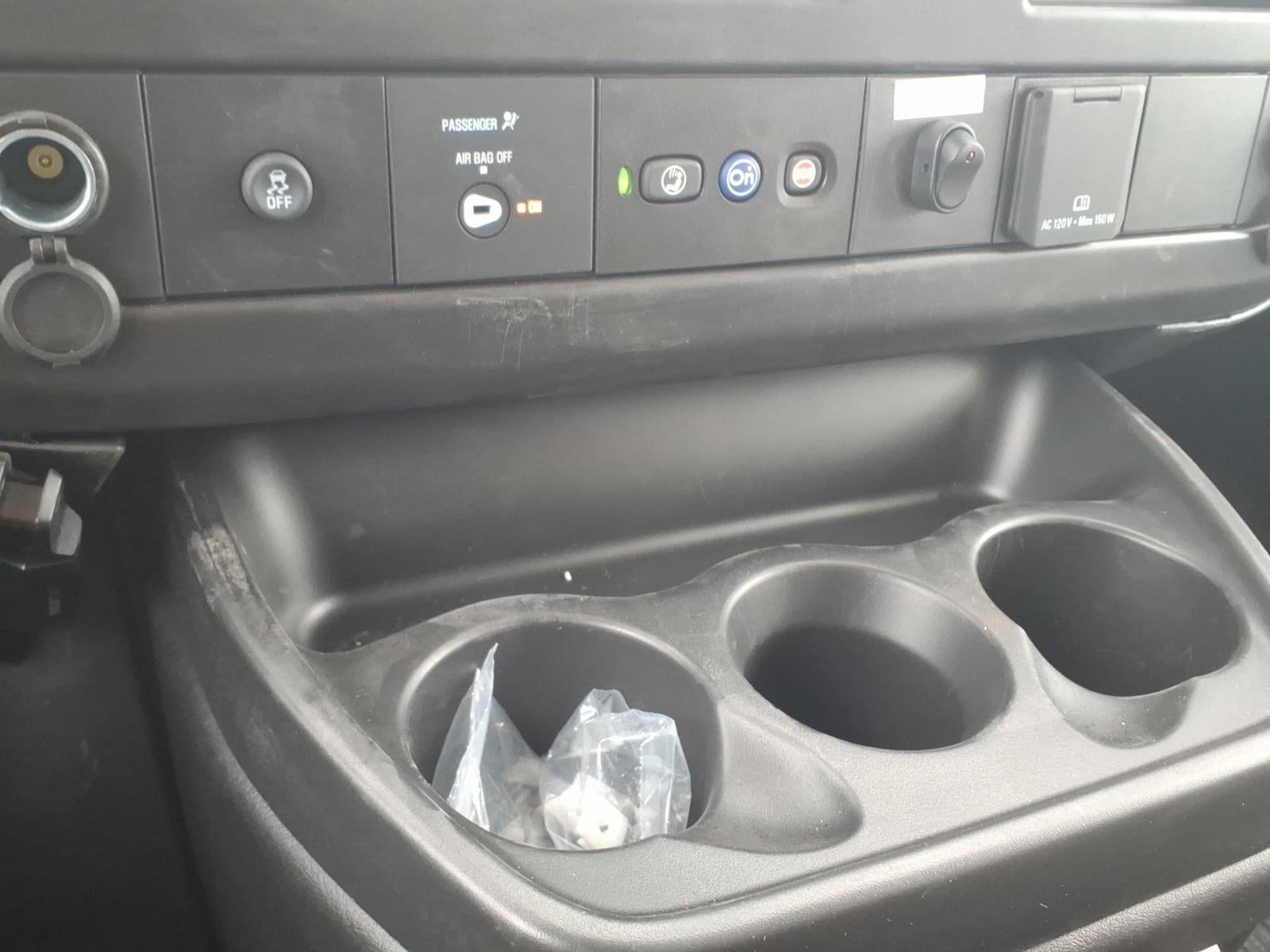 2026 Chevrolet Express Cutaway 3500 1WT