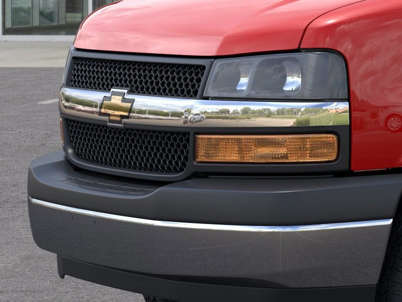 2026 Chevrolet Express Cutaway 3500 1WT