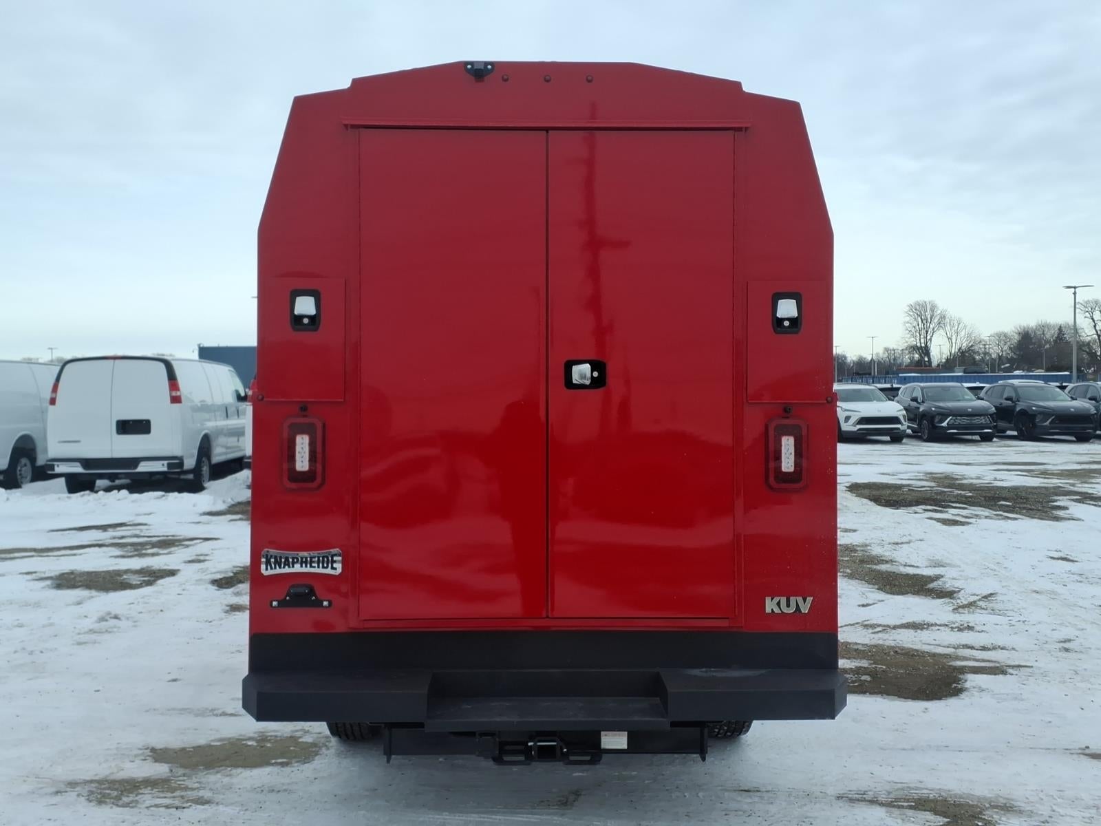 2026 Chevrolet Express Cutaway 3500 1WT