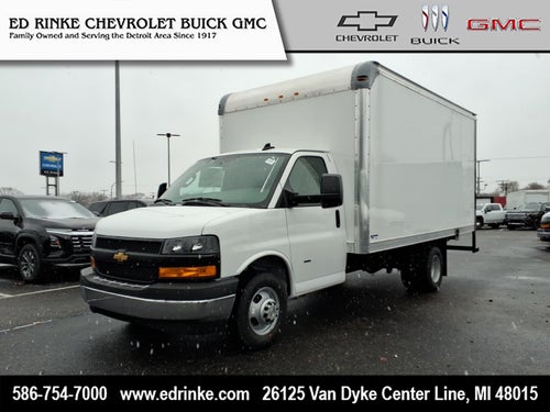 2025 Chevrolet Express Cutaway 3500 1WT