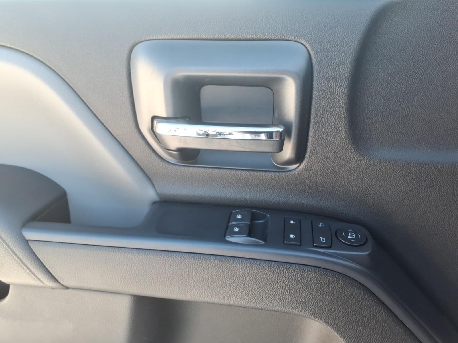 2025 Chevrolet Silverado 5500 HD Work Truck