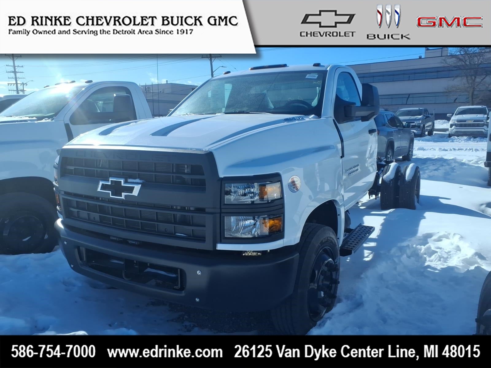 2025 Chevrolet Silverado 5500 HD Work Truck