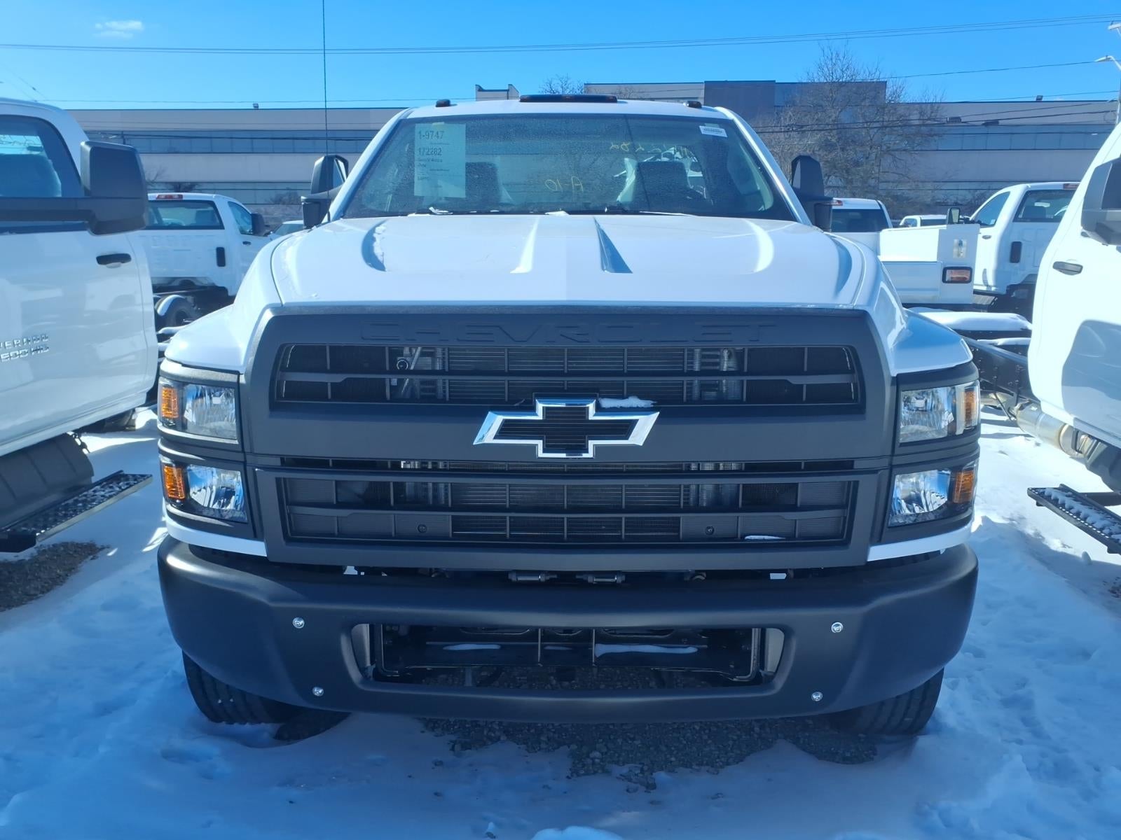 2025 Chevrolet Silverado 5500 HD Work Truck