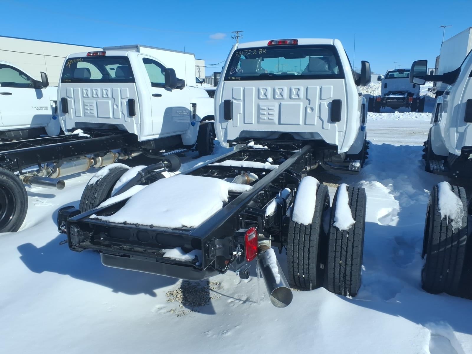 2025 Chevrolet Silverado 5500 HD Work Truck