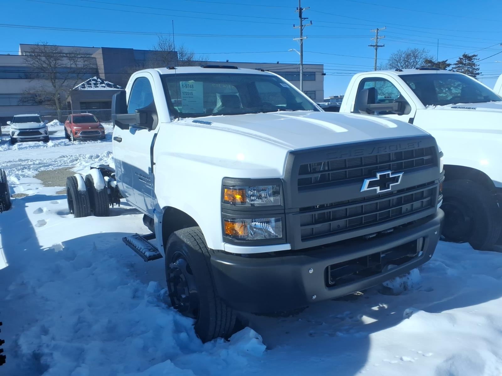 2025 Chevrolet Silverado 5500 HD Work Truck