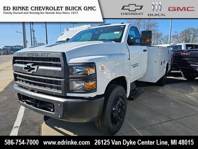 2023 Chevrolet Silverado 5500 HD Work Truck