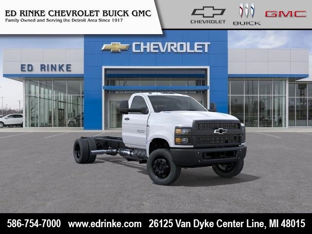 2025 Chevrolet Silverado 5500 HD Work Truck