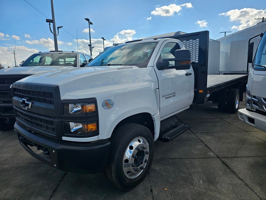 2024 Chevrolet Silverado 5500 HD Work Truck