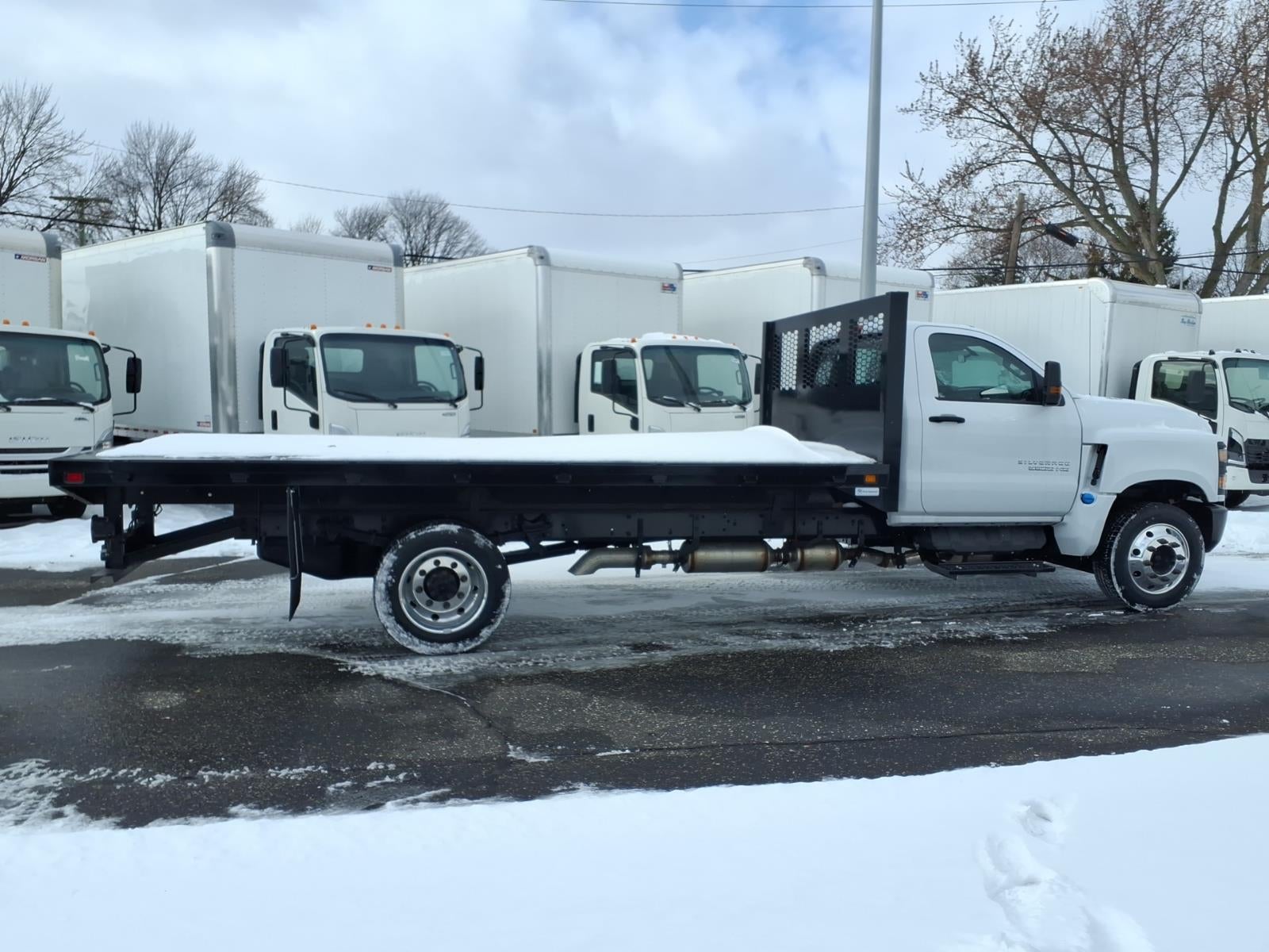 2024 Chevrolet Silverado 5500 HD Work Truck