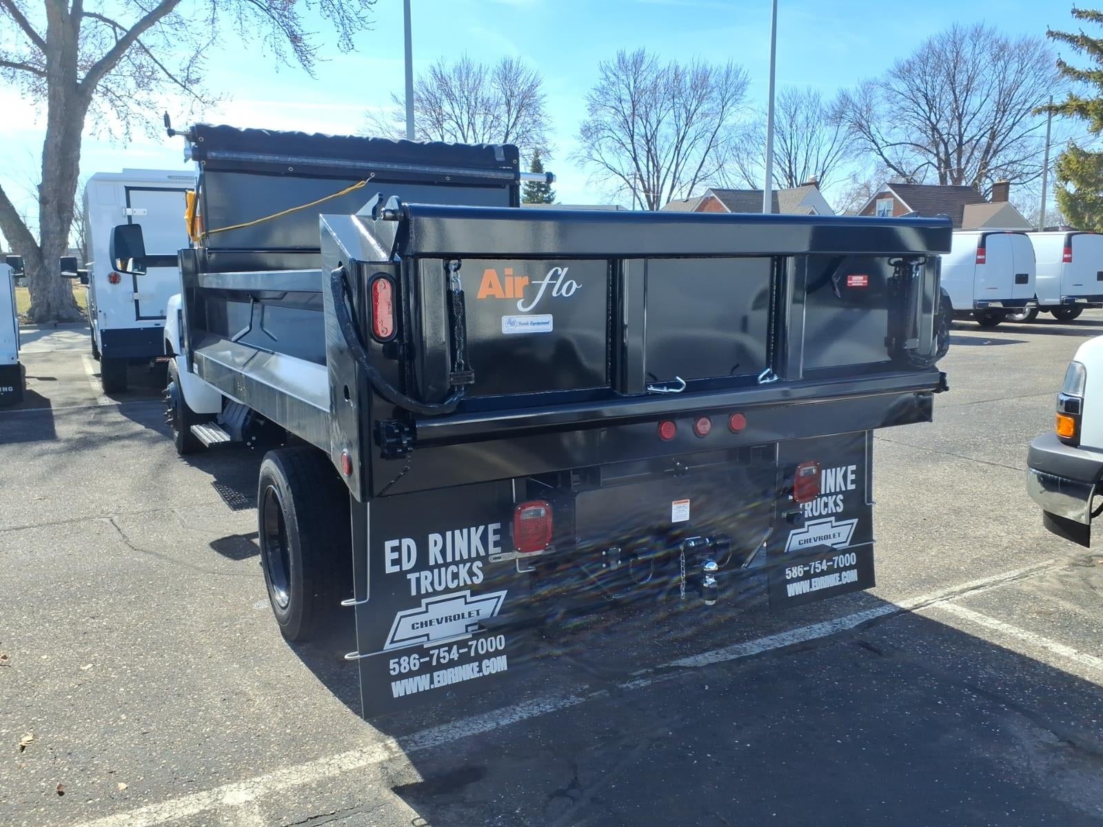 2024 Chevrolet Silverado 5500 HD Work Truck
