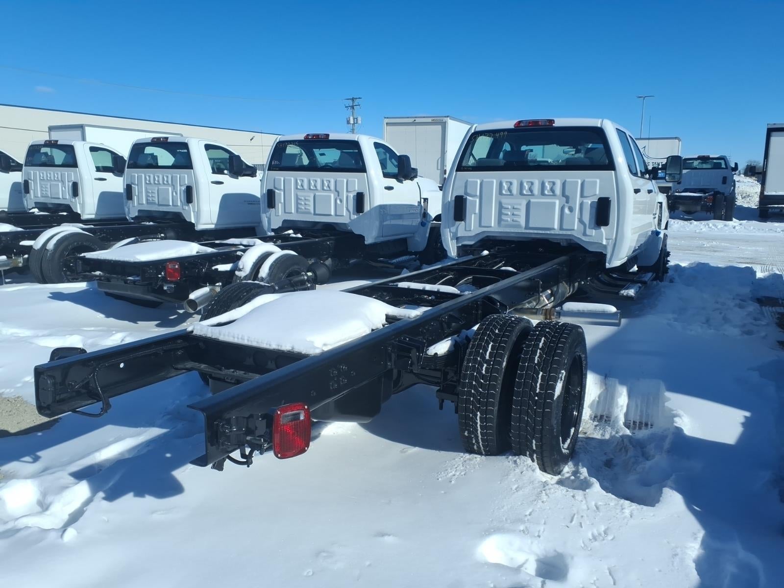 2025 Chevrolet Silverado 5500 HD Work Truck