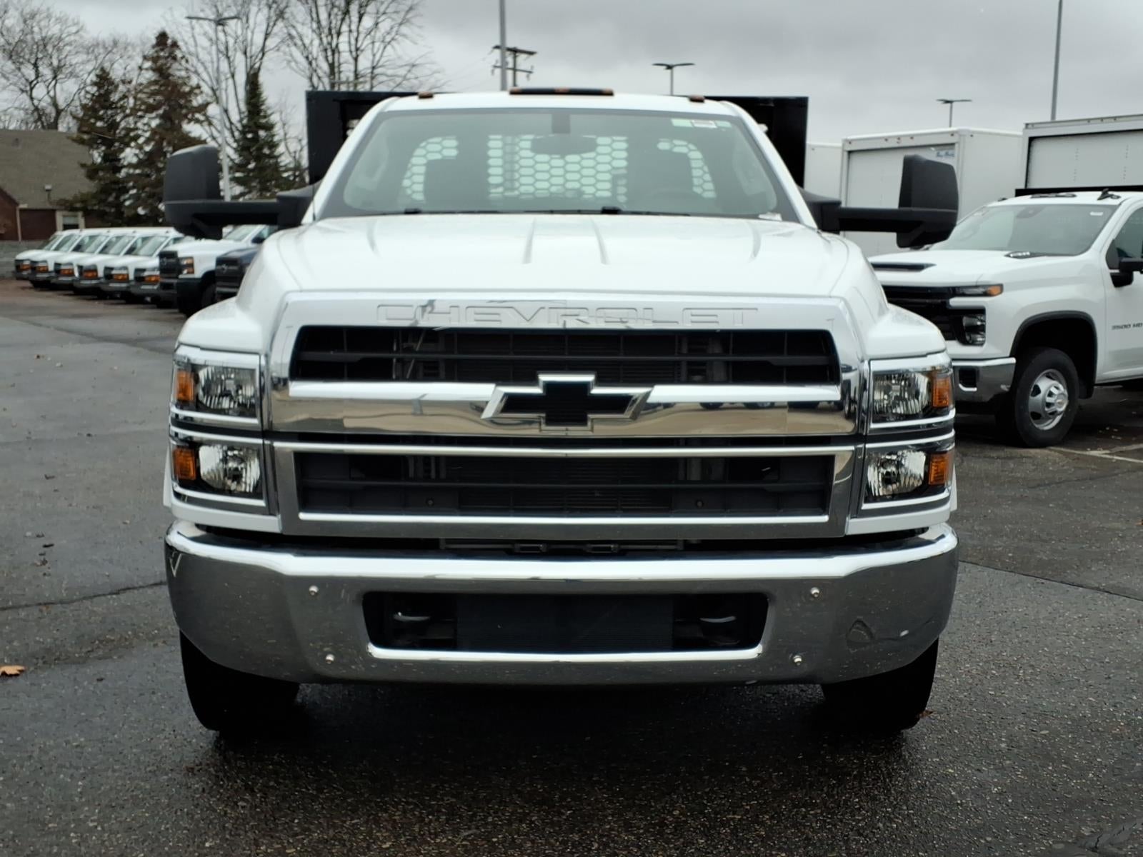 2023 Chevrolet Silverado 5500 HD Work Truck