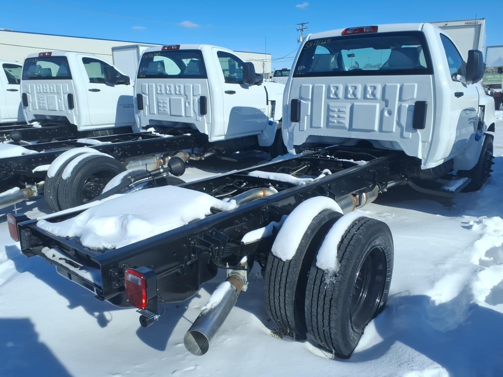 2025 Chevrolet Silverado 5500 HD Work Truck
