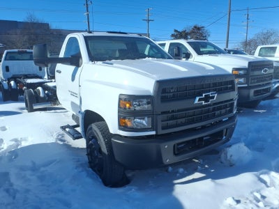 2025 Chevrolet Silverado 6500 HD Work Truck