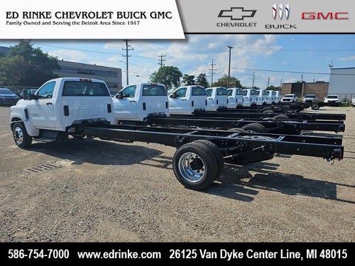 2024 Chevrolet Silverado 6500 HD Work Truck