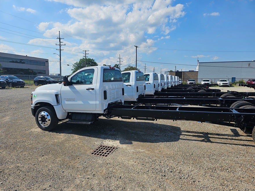 2024 Chevrolet Silverado 6500 HD Work Truck