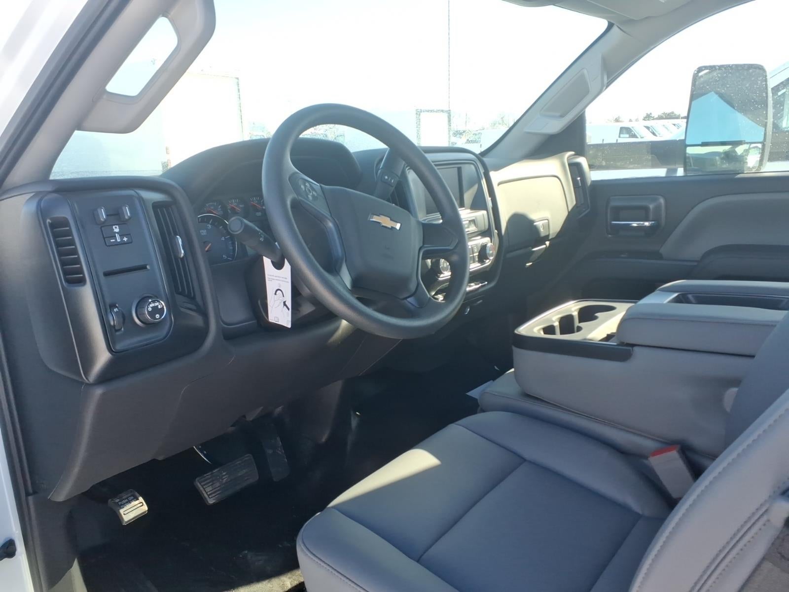 2024 Chevrolet Silverado 6500 HD Work Truck