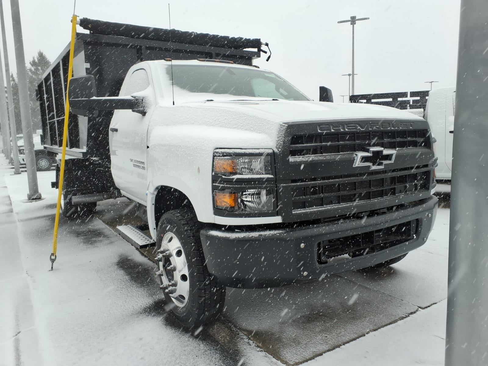 2024 Chevrolet Silverado 6500 HD Work Truck