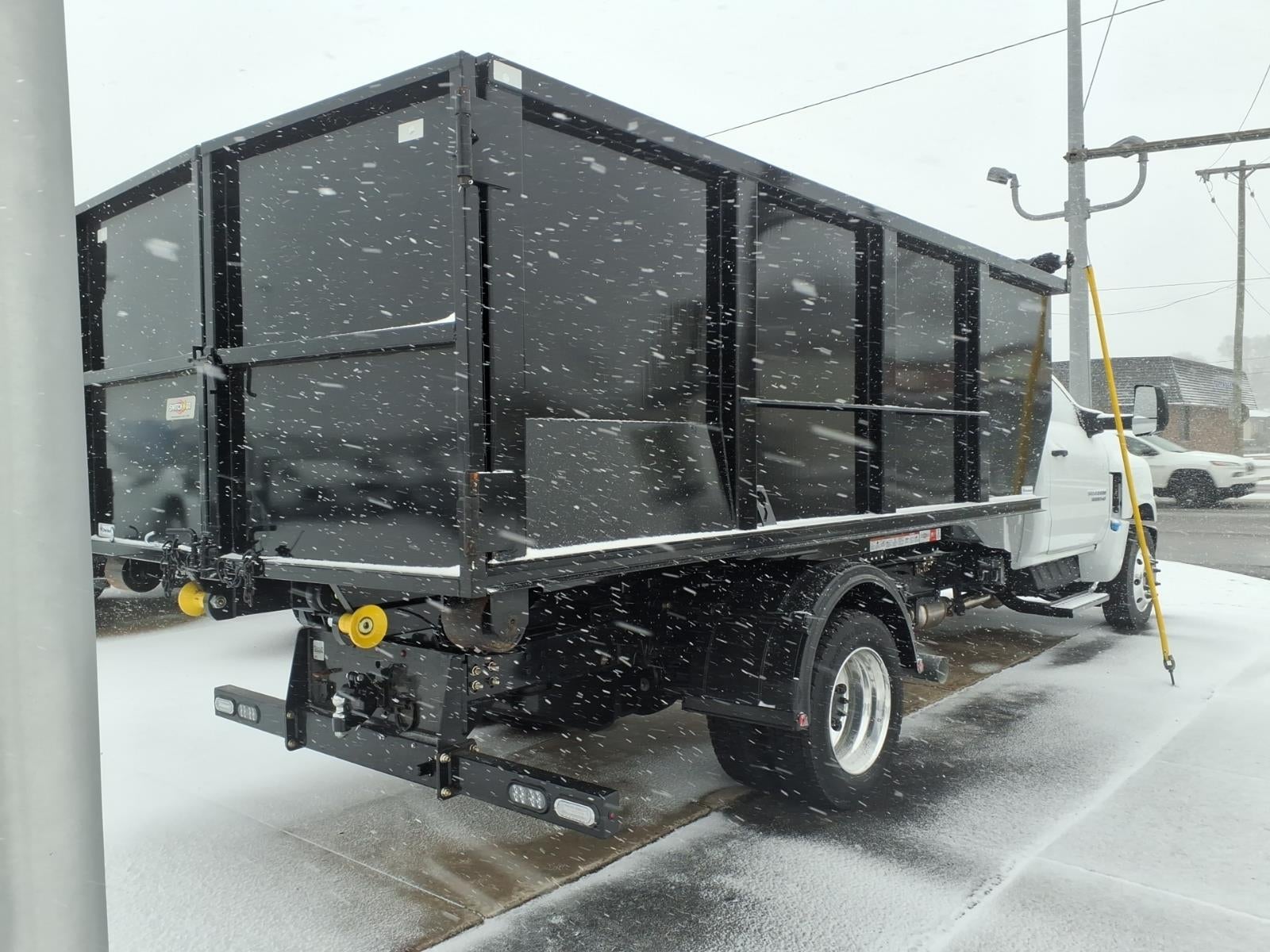 2024 Chevrolet Silverado 6500 HD Work Truck