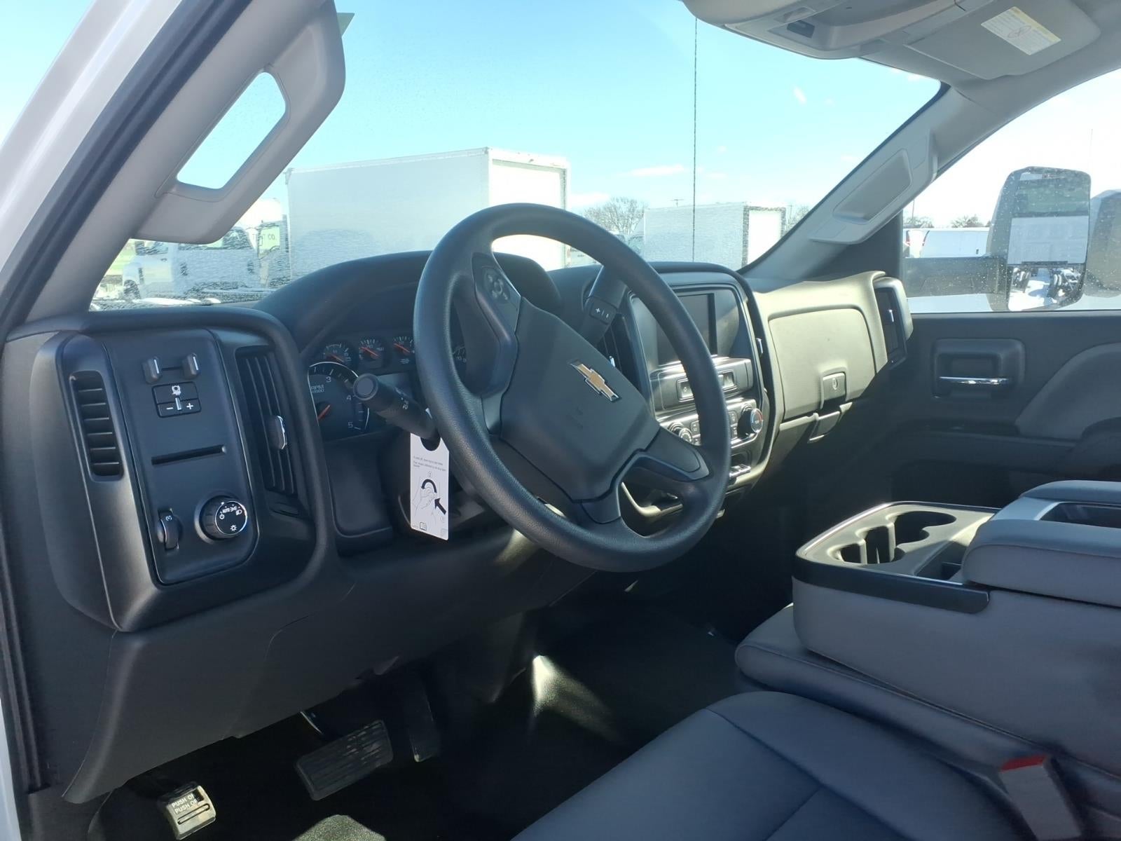 2024 Chevrolet Silverado 6500 HD Work Truck