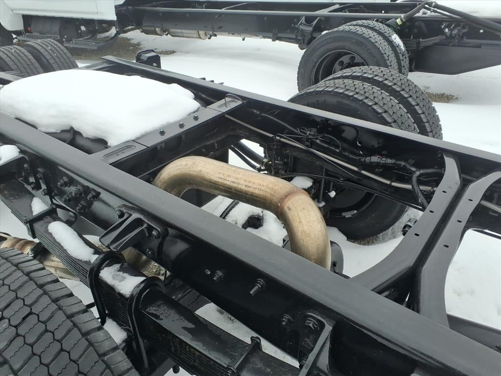 2025 Chevrolet Silverado 6500 HD Work Truck