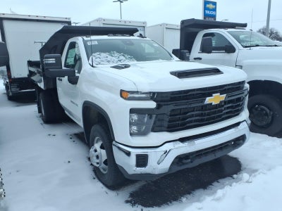 2025 Chevrolet Silverado 6500 HD Work Truck