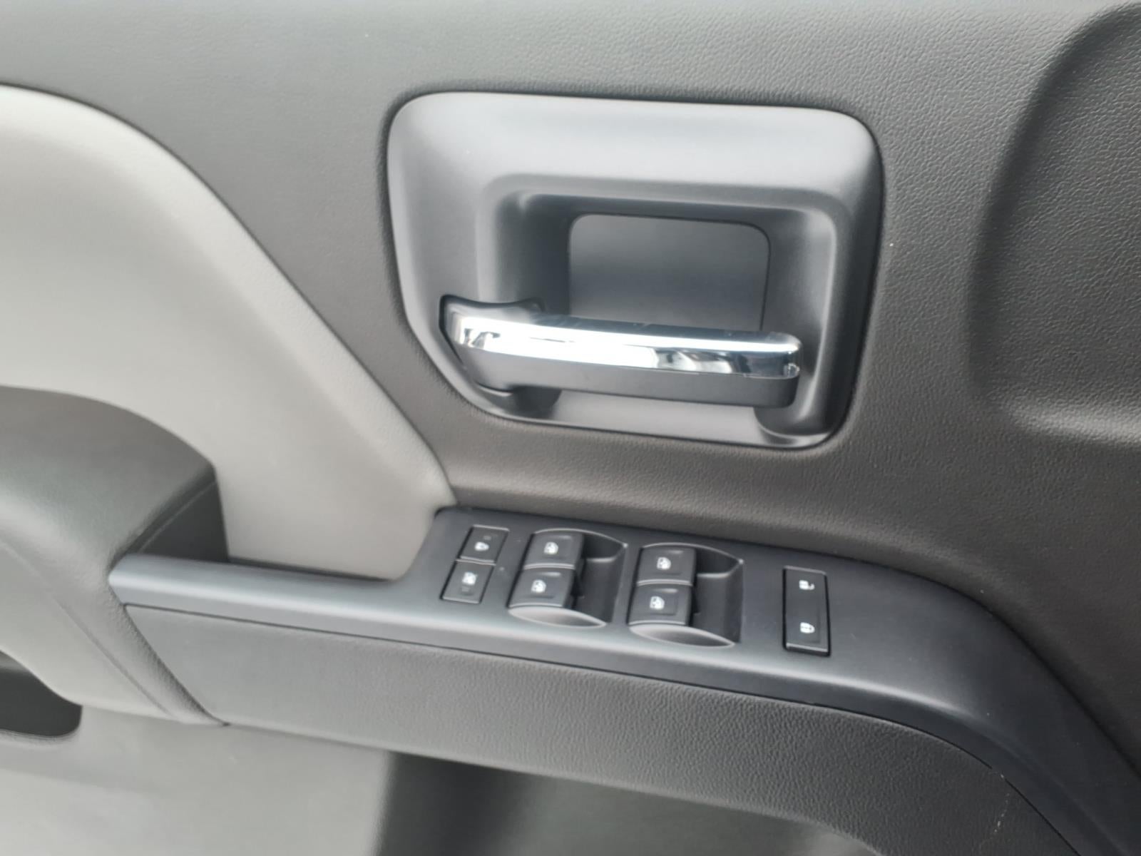 2025 Chevrolet Silverado 6500 HD Work Truck