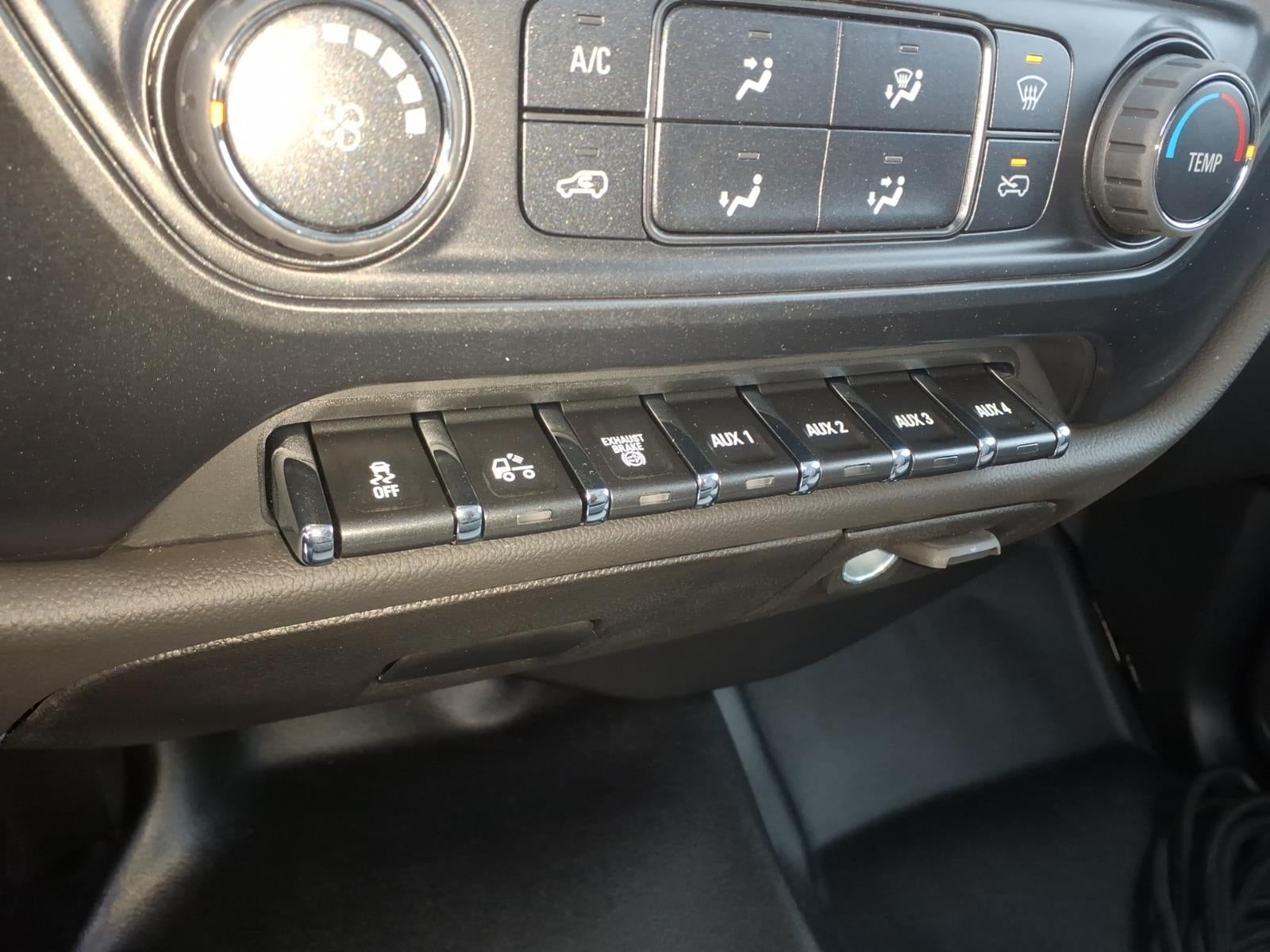 2025 Chevrolet Silverado 5500 HD Work Truck