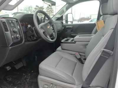 2025 Chevrolet Silverado 5500 HD Work Truck