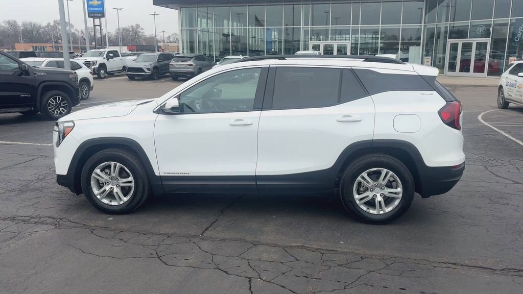 2023 GMC Terrain SLE