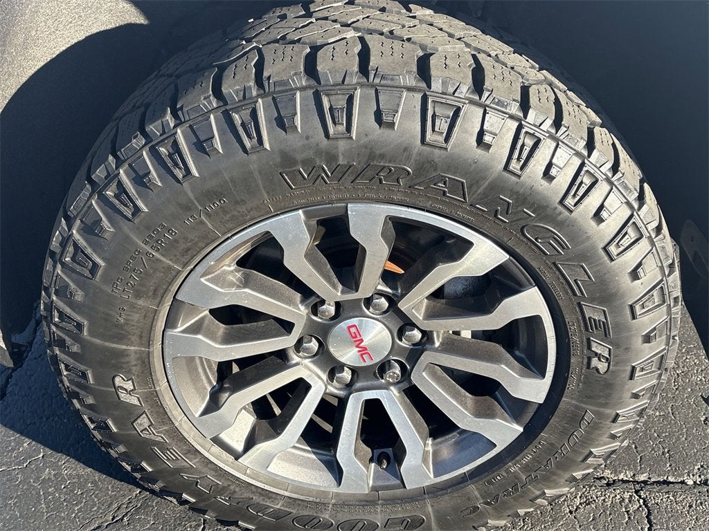 2021 GMC Sierra 1500 AT4