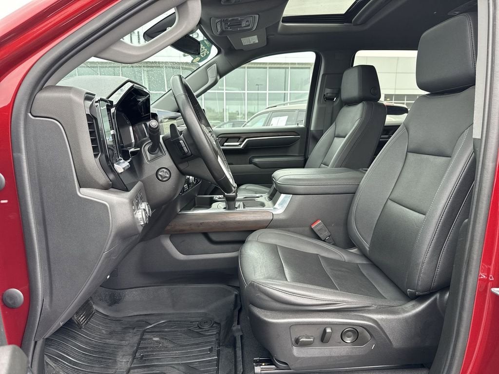 2023 GMC Sierra 1500 SLT