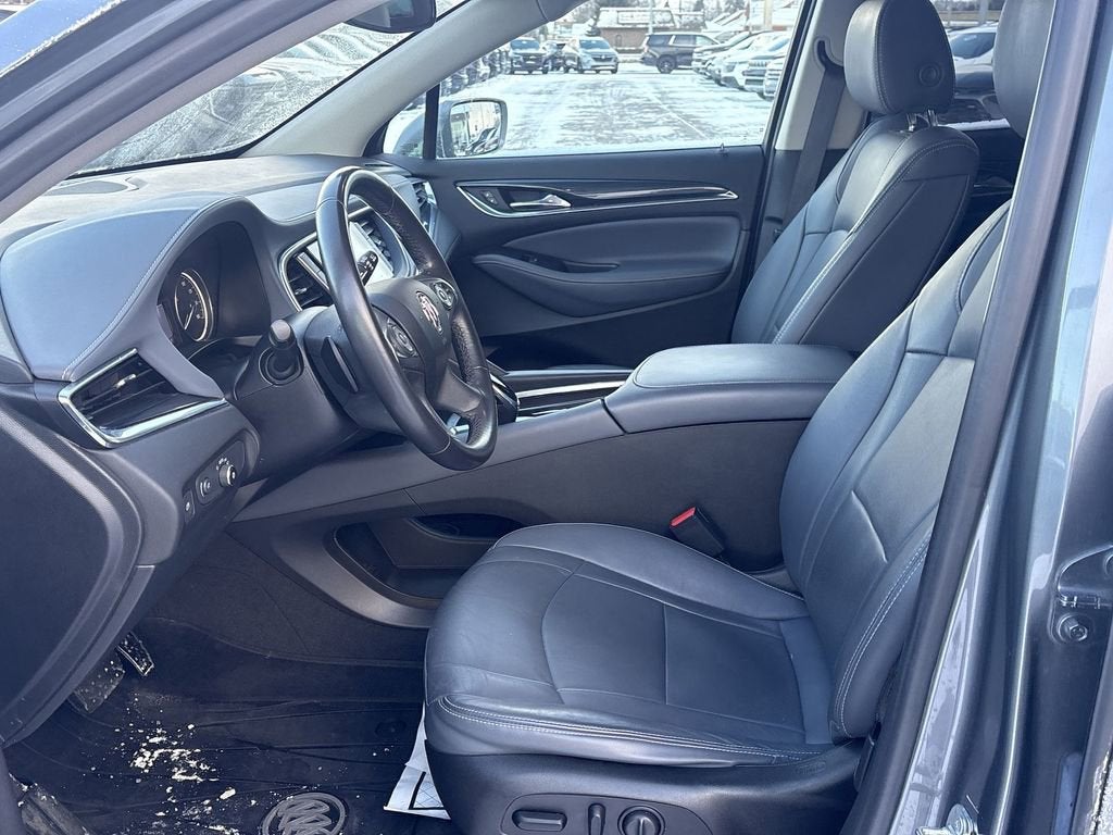 2020 Buick Enclave Essence