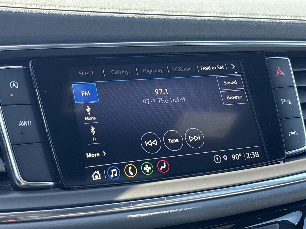 2024 Buick Enclave Essence