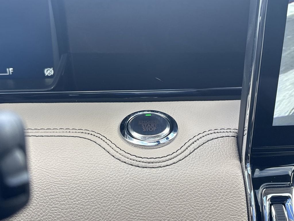 2024 Lincoln Navigator Reserve L