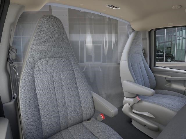 2025 GMC Savana Cutaway 3500 1WT