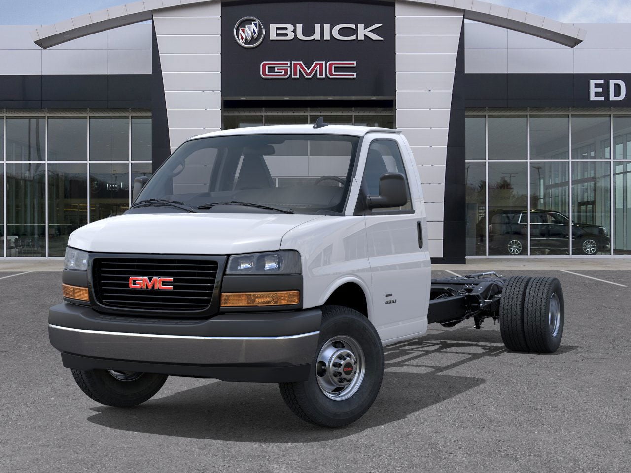 2025 GMC Savana Cutaway 3500 1WT