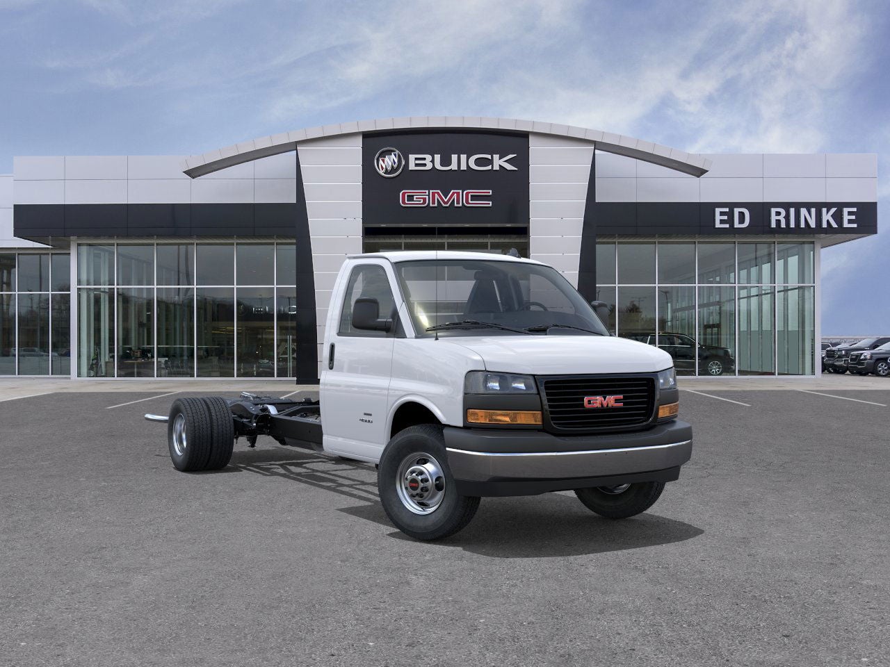 2025 GMC Savana Cutaway 3500 1WT