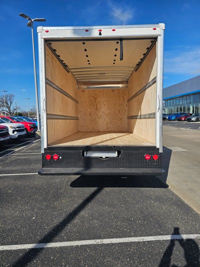 2025 Chevrolet Low Cab Forward 5500 XD Base