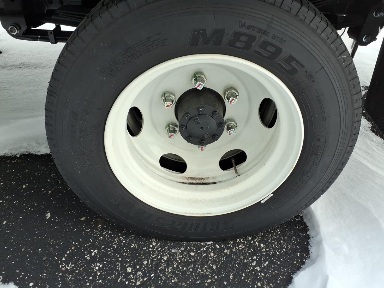 2025 Chevrolet Low Cab Forward 5500 XD Base