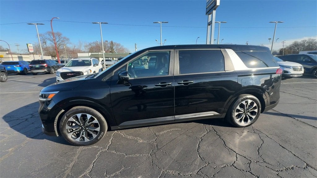 2024 Kia Carnival MPV EX