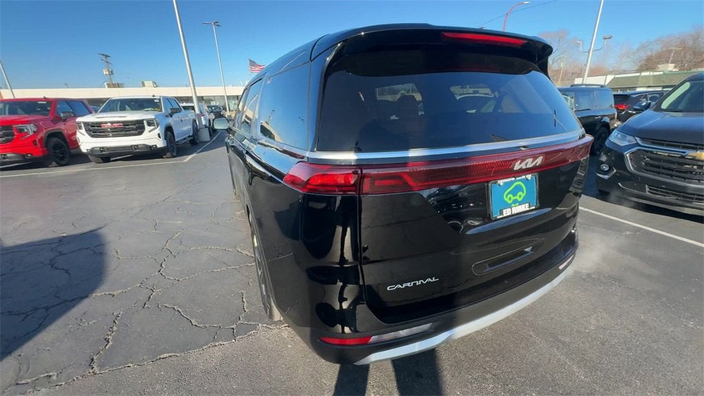 2024 Kia Carnival MPV EX